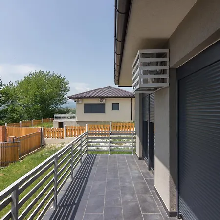 Pazaric Villa *